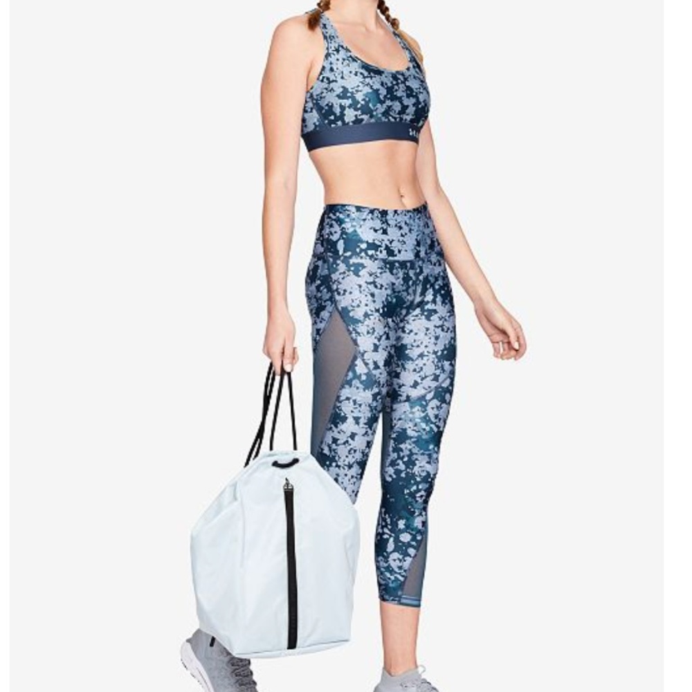 NWT Under Armour Heatgear Cropped Leggings